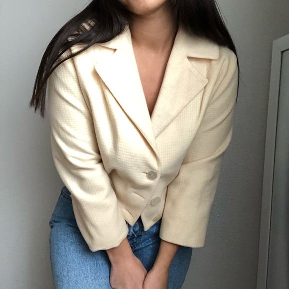 🔴Vintage Cream Blazer - Picture 9 of 16